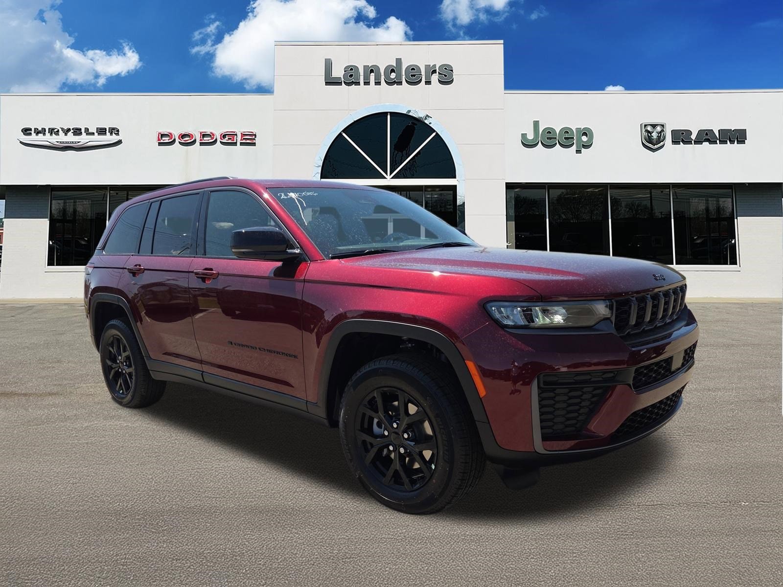 New 2026 Jeep Grand Cherokee LAREDO ALTITUDE 4X2