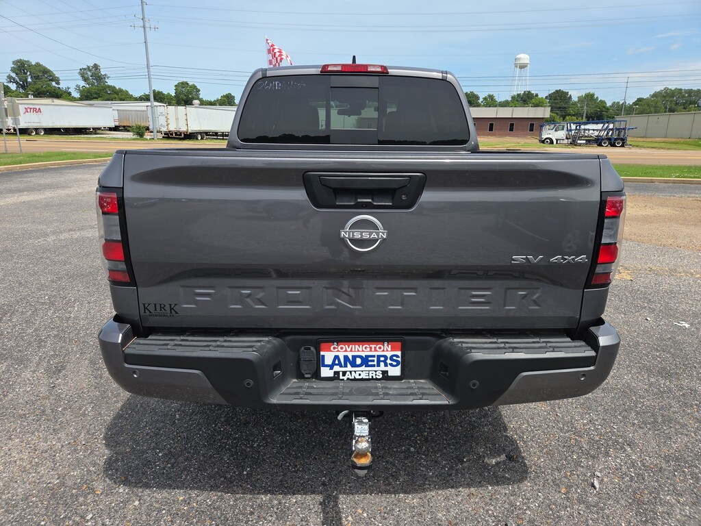 Used 2024 Nissan Frontier SV Truck Crew Cab