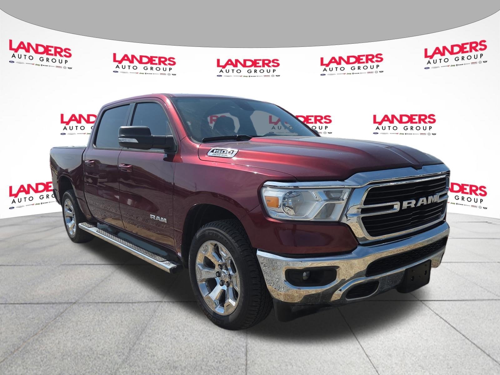 2021 RAM 1500 Big Horn/Lone Star 4x4 Crew Cab 5'7's photo