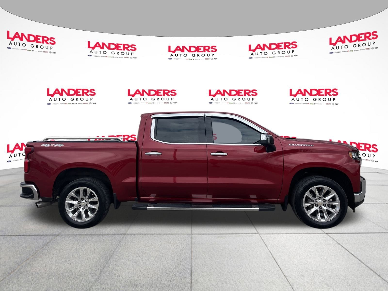 Used 2019 Chevrolet Silverado 1500 LTZ with VIN 1GCUYGED8KZ211105 for sale in Covington, TN