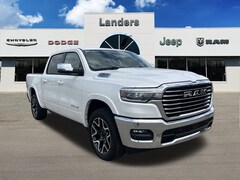 2025 Ram 1500 LARAMIE CREW CAB 4X4 5'7 BOX Pickup