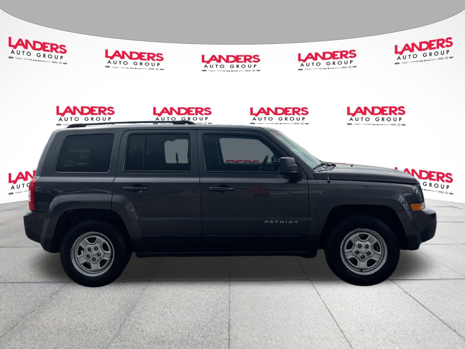 Used 2016 Jeep Patriot Sport with VIN 1C4NJPBB0GD813397 for sale in Covington, TN