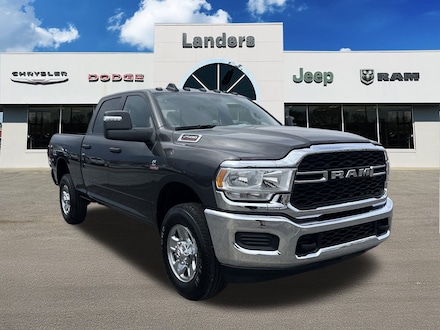 2024 Ram 2500 TRADESMAN CREW CAB 4X4 6'4 BOX Pickup
