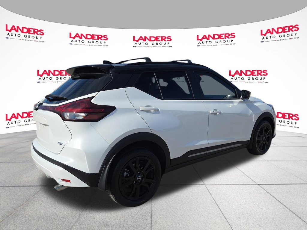 Used 2024 Nissan Kicks SR SUV