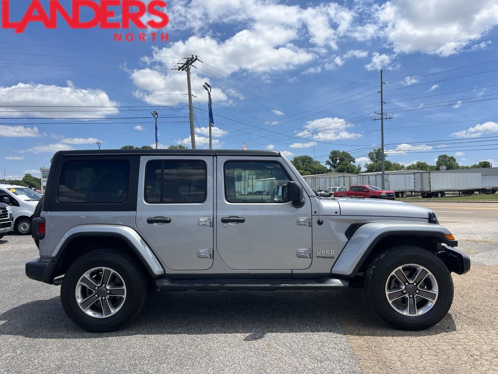 Used 2020 Jeep Wrangler Unlimited Sahara with VIN 1C4HJXEN1LW214204 for sale in Covington, TN