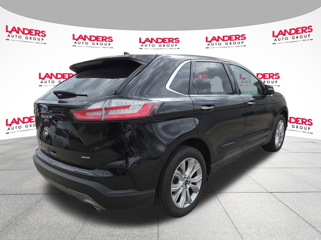 Used 2022 Ford Edge Titanium SUV