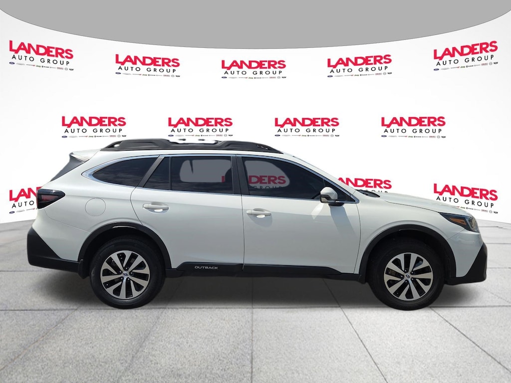 Used 2020 Subaru Outback Premium SUV