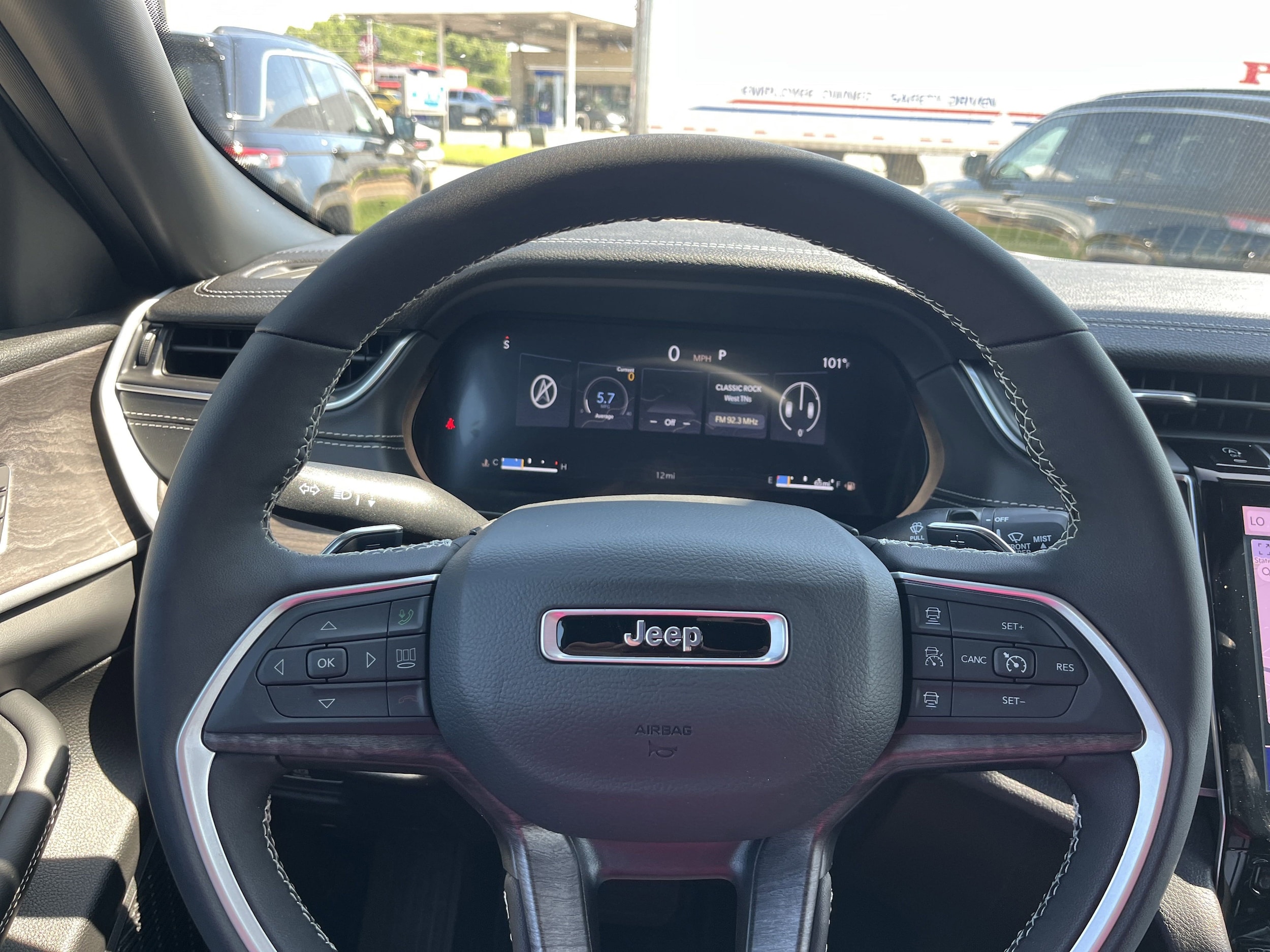 2025 Jeep Grand Cherokee Limited - Photo 8