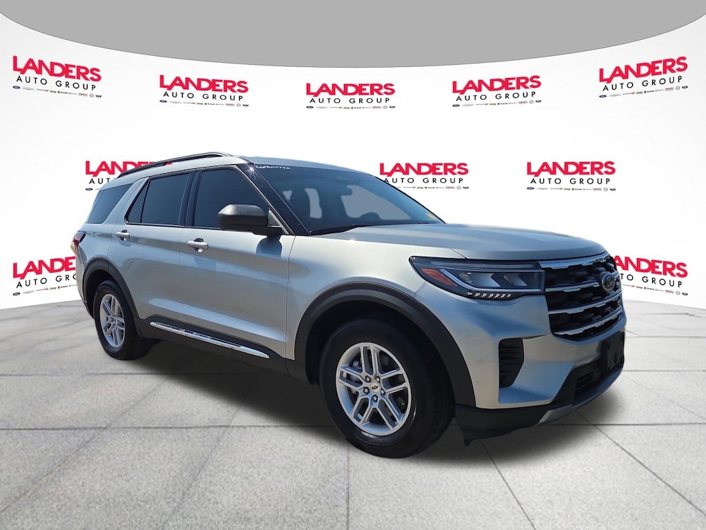 Used 2025 Ford Explorer Active SUV