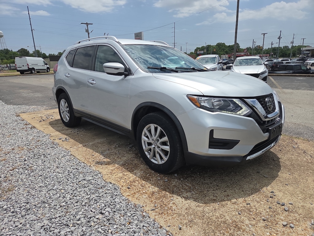 Used 2018 Nissan Rogue SV SUV