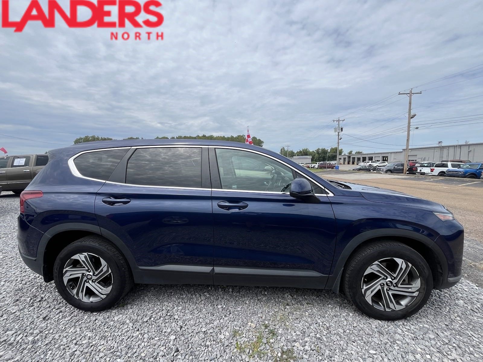 Used 2021 Hyundai Santa Fe SE with VIN 5NMS14AJ9MH356280 for sale in Covington, TN