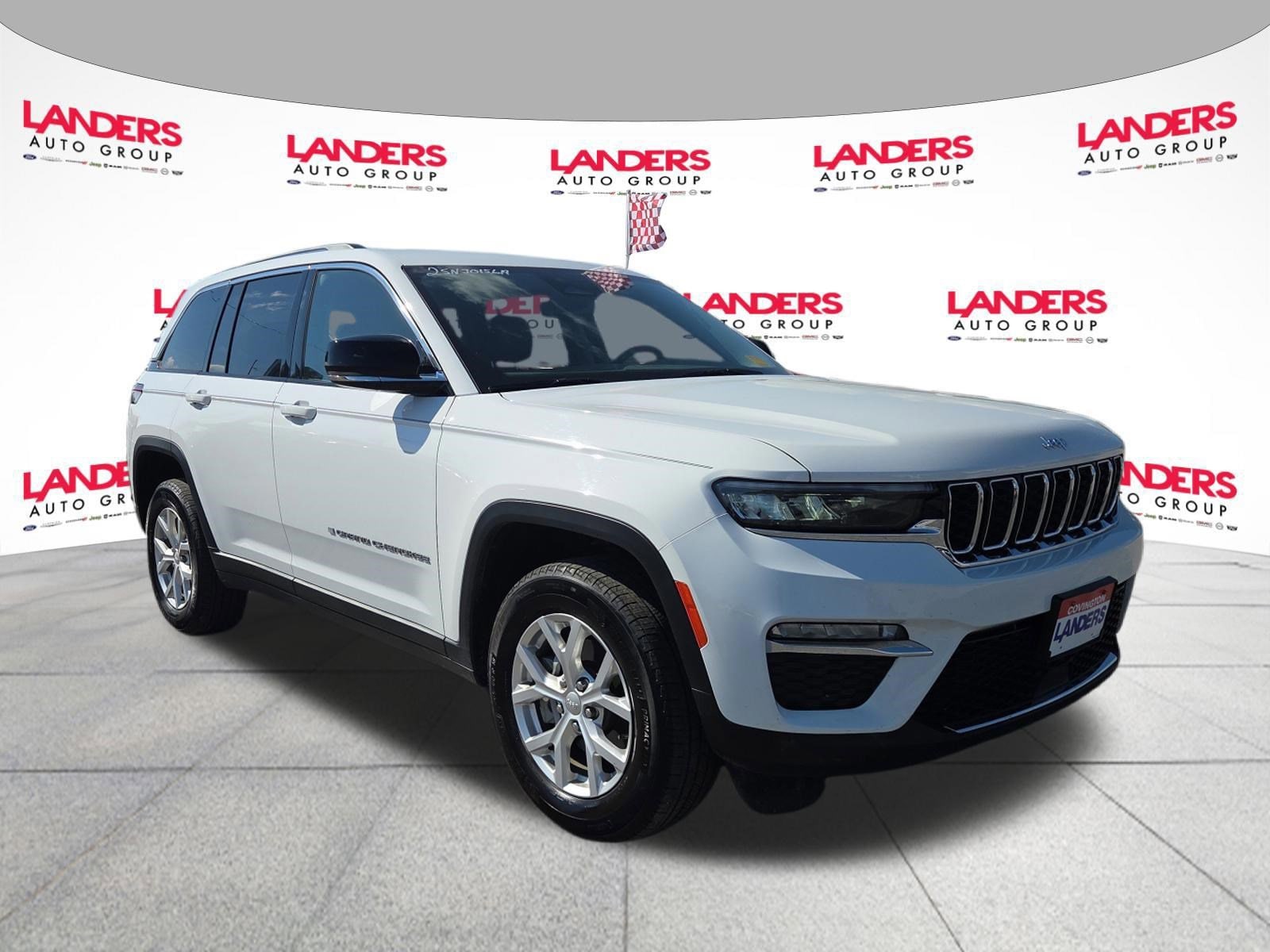 2023 Jeep Grand Cherokee Limited's photo