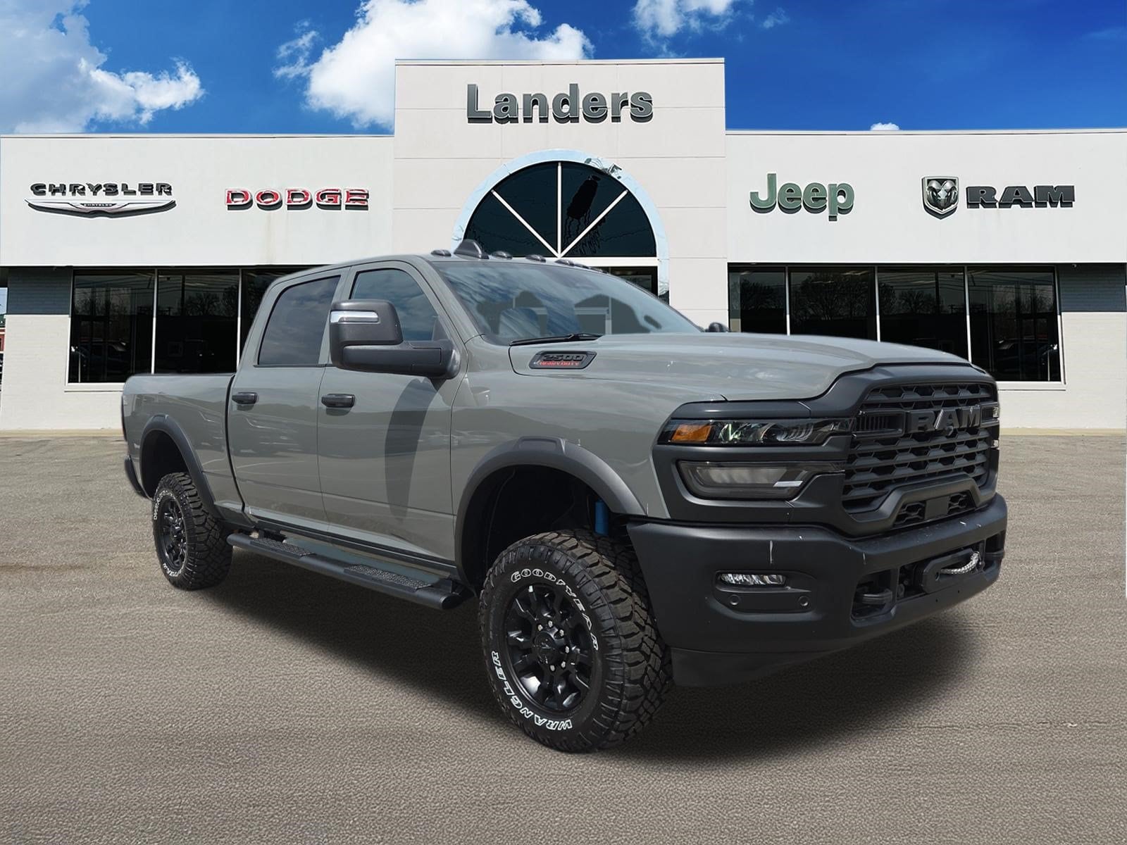 New 2026 Ram 2500 TRADESMAN CREW CAB 4X4 6'4 BOX