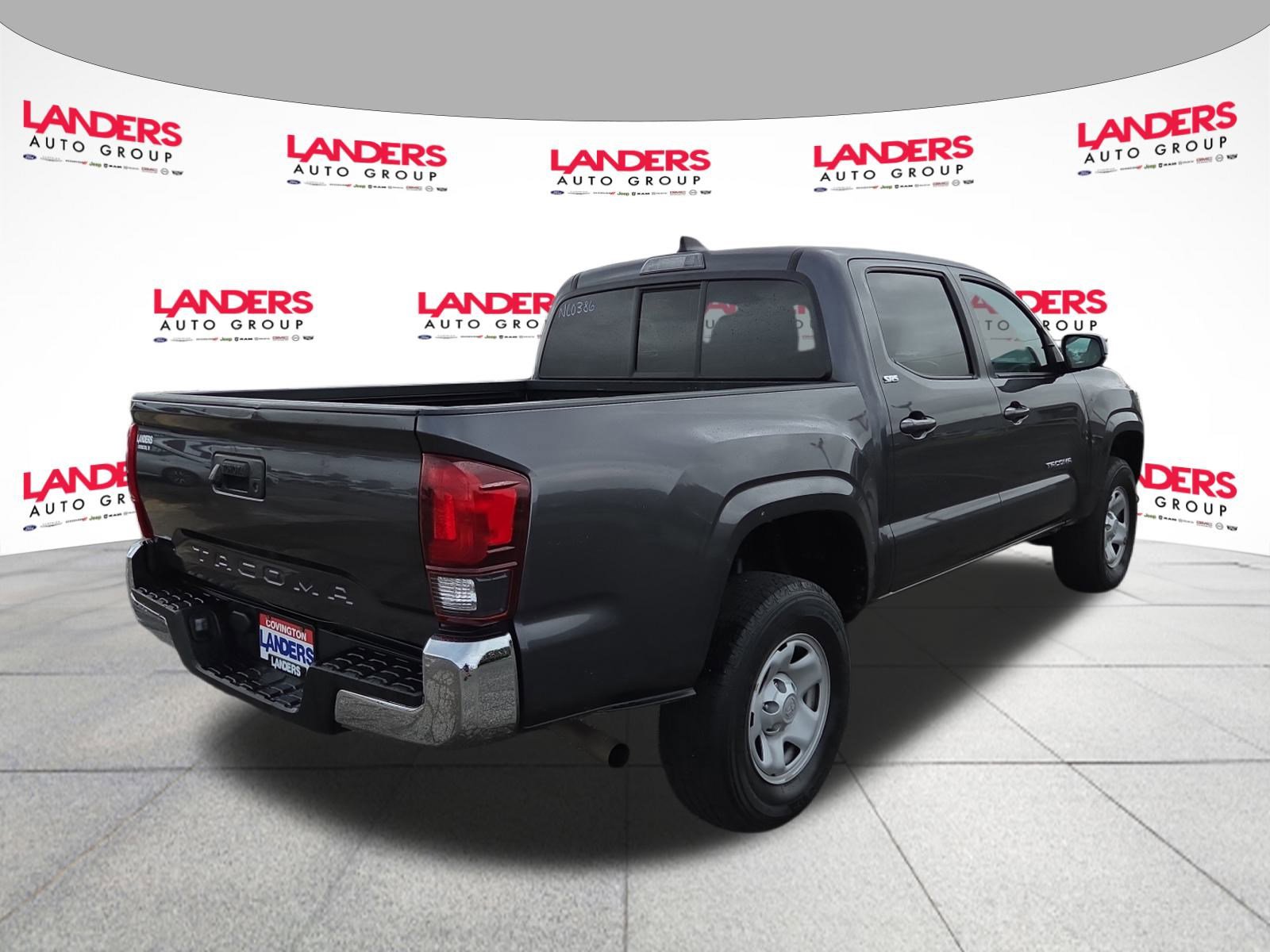 2023 Toyota Tacoma SR5 photo 3