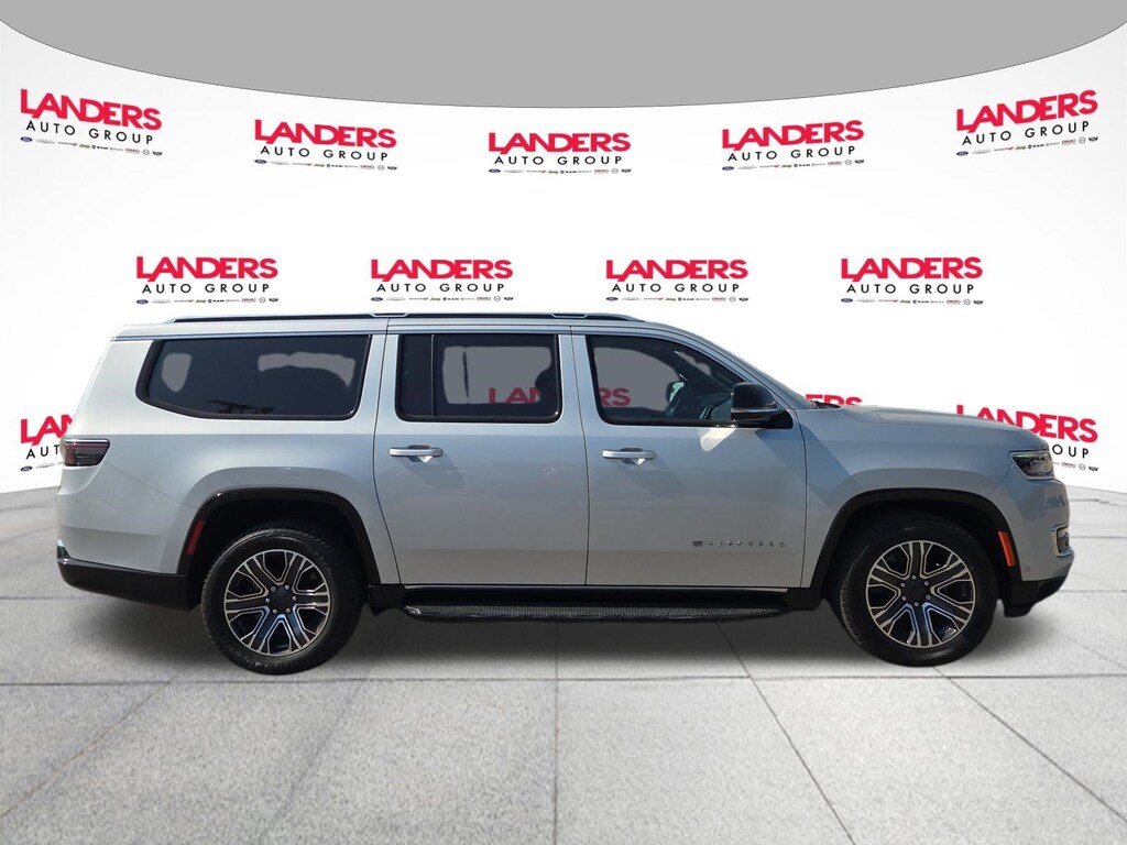Used 2024 Jeep Wagoneer L Base SUV