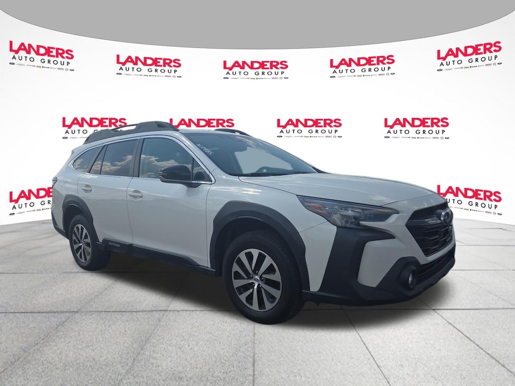 Used 2024 Subaru Outback Premium SUV