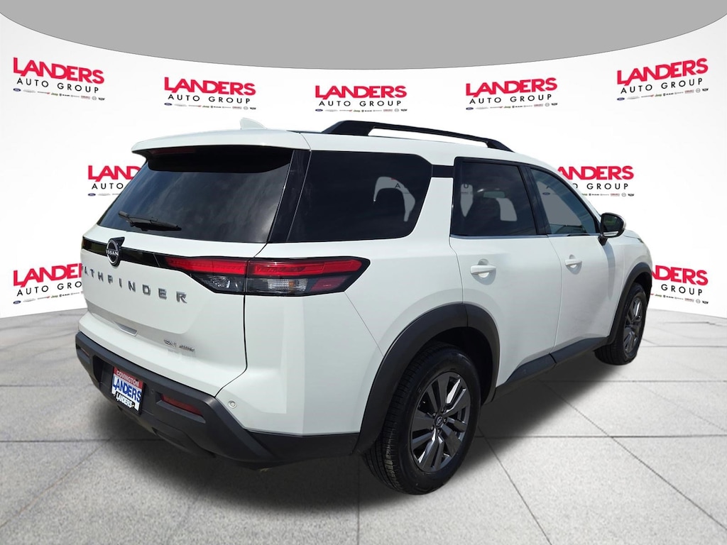 Used 2024 Nissan Pathfinder SV SUV