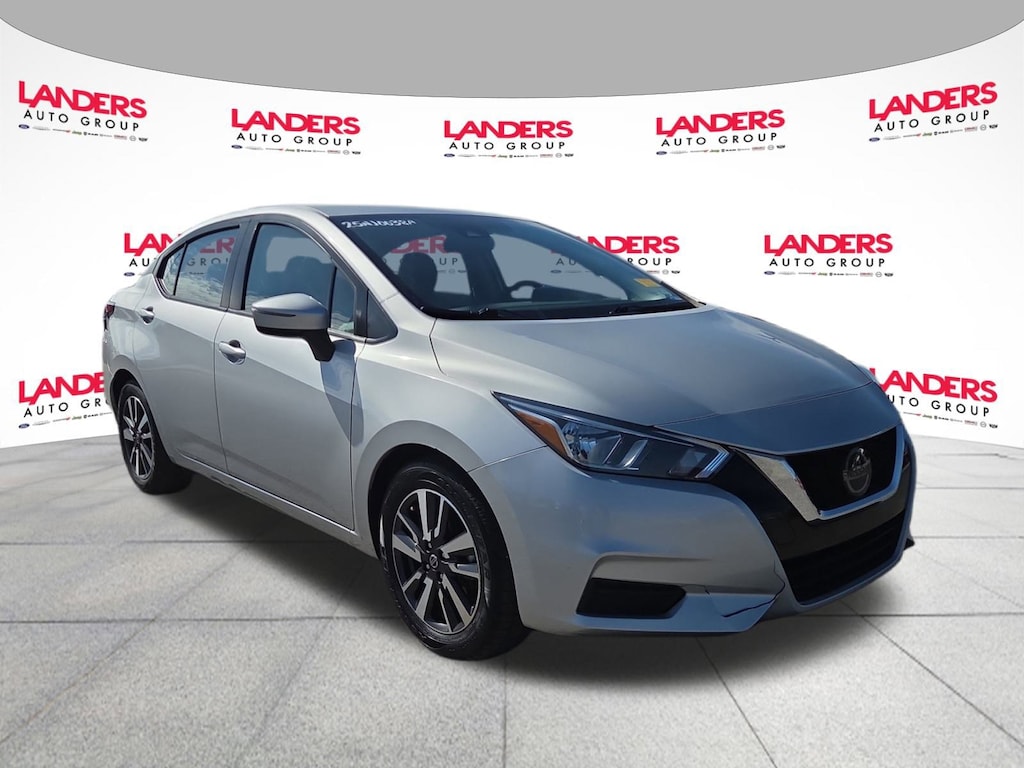 Used 2021 Nissan Versa 1.6 SV Sedan