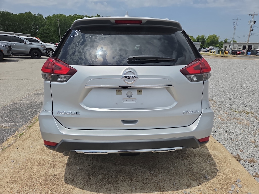 Used 2018 Nissan Rogue SV SUV