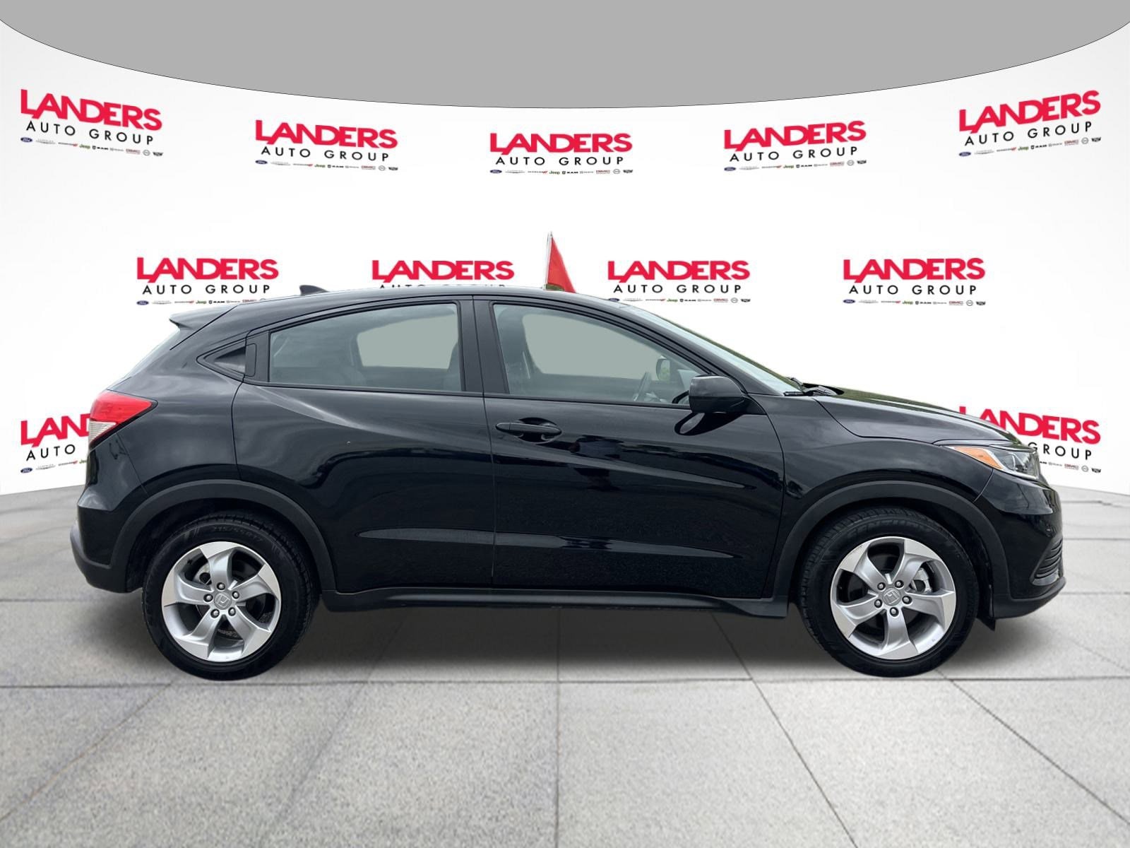 Used 2021 Honda HR-V LX with VIN 3CZRU5H38MM710980 for sale in Covington, TN