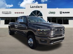 2026 Ram 3500 LARAMIE CREW CAB 4X4 8' BOX Pickup