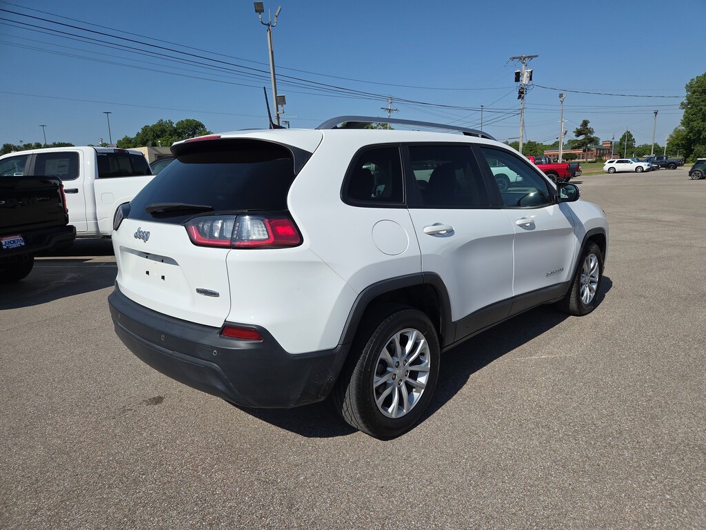 Used 2020 Jeep Cherokee Latitude SUV