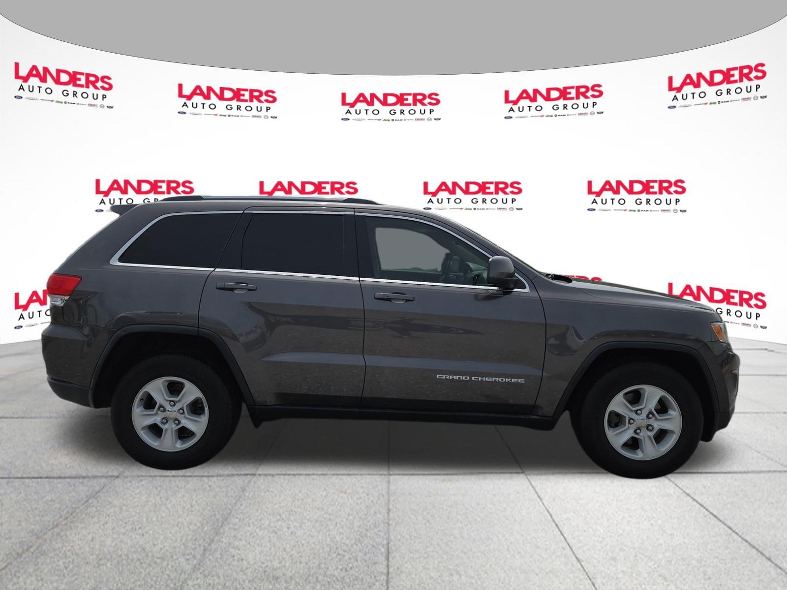 Used 2014 Jeep Grand Cherokee Laredo with VIN 1C4RJFAG0EC516125 for sale in Covington, TN