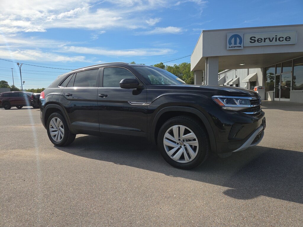 Used 2022 Volkswagen Atlas Cross Sport 3.6L V6 SE w/Technology SUV