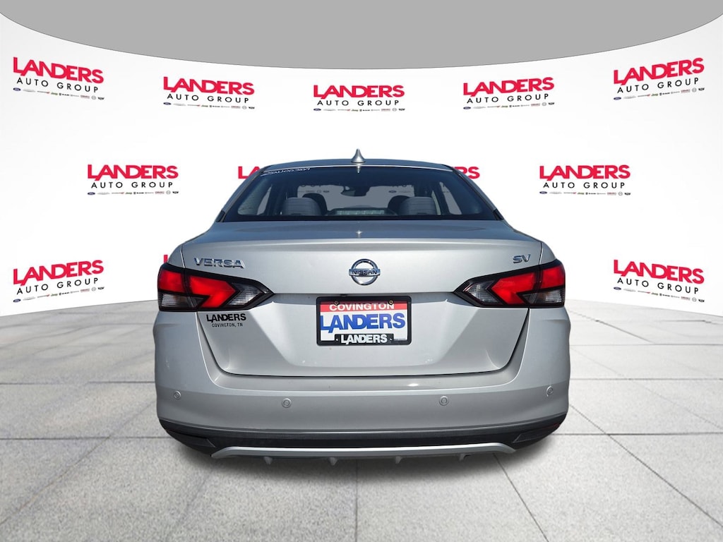 Used 2021 Nissan Versa 1.6 SV Sedan