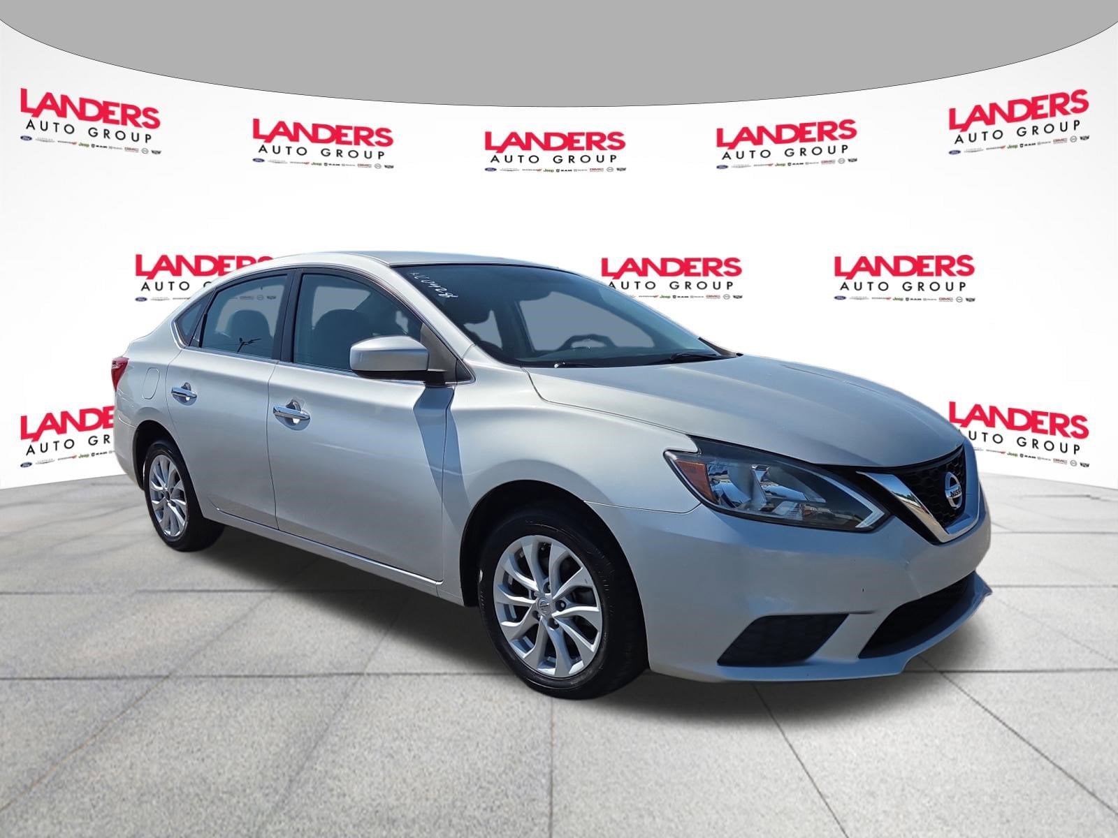 2019 Nissan Sentra SV CVT's photo
