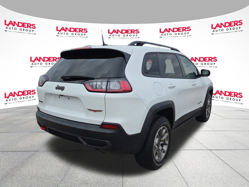 Used 2022 Jeep Cherokee Trailhawk SUV