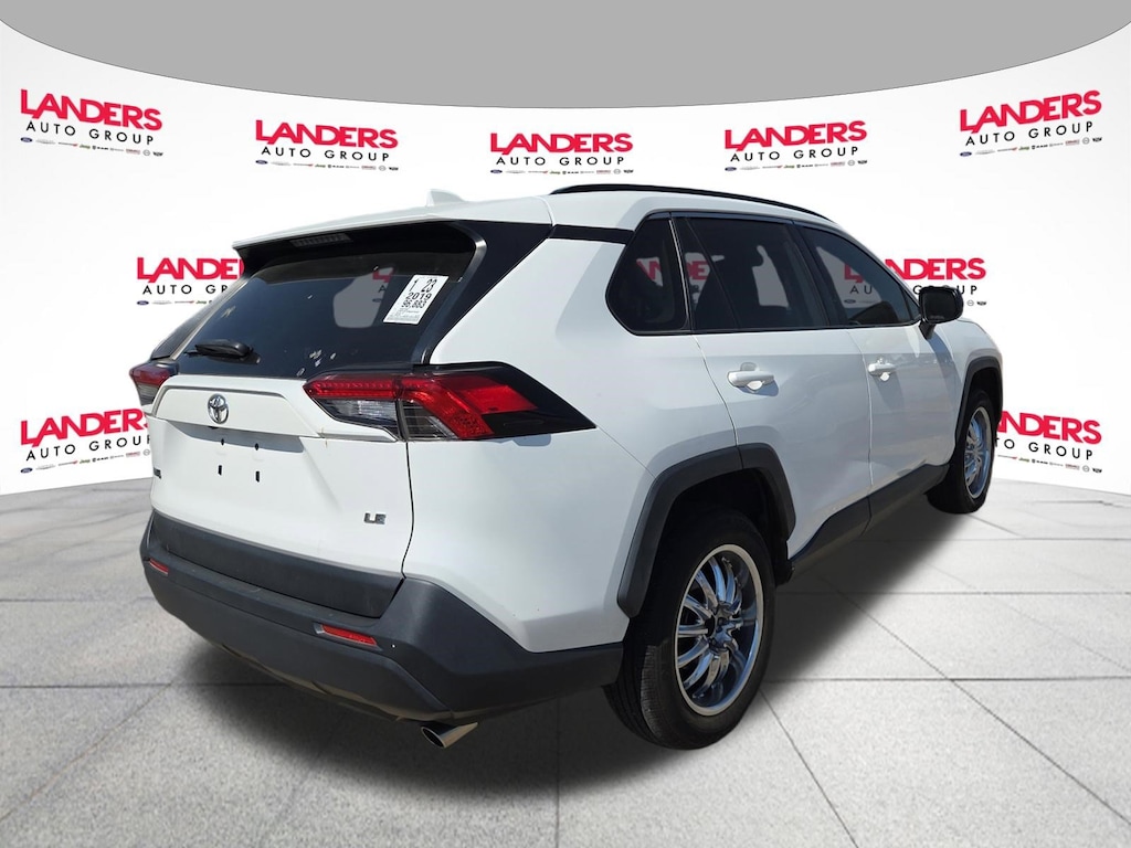 Used 2019 Toyota RAV4 LE SUV