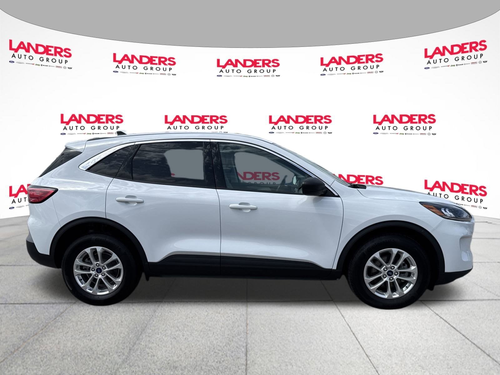 Used 2022 Ford Escape SE with VIN 1FMCU9G65NUB70981 for sale in Collierville, TN