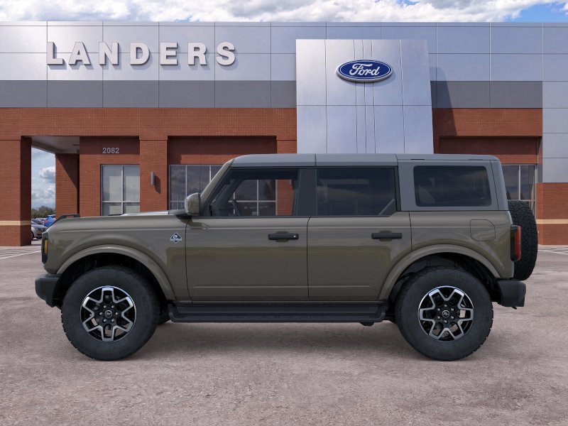 New 2026 Ford Bronco Outer Banks SUV