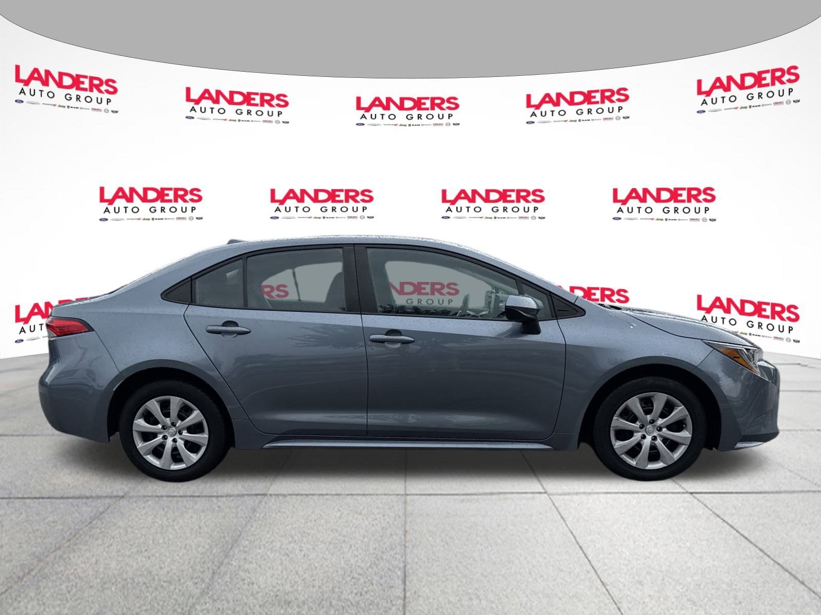 Certified 2022 Toyota Corolla LE with VIN 5YFEPMAE9NP351005 for sale in Collierville, TN