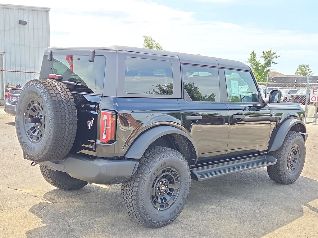 New 2026 Ford Bronco Outer Banks SUV