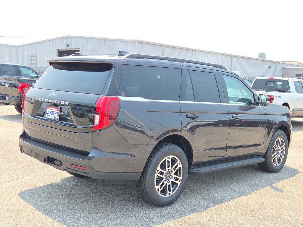 New 2026 Ford Expedition Active SUV