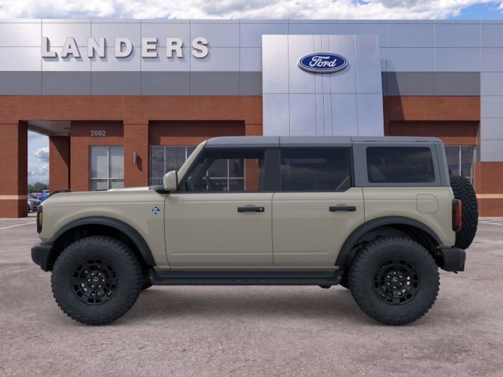 New 2026 Ford Bronco Outer Banks SUV