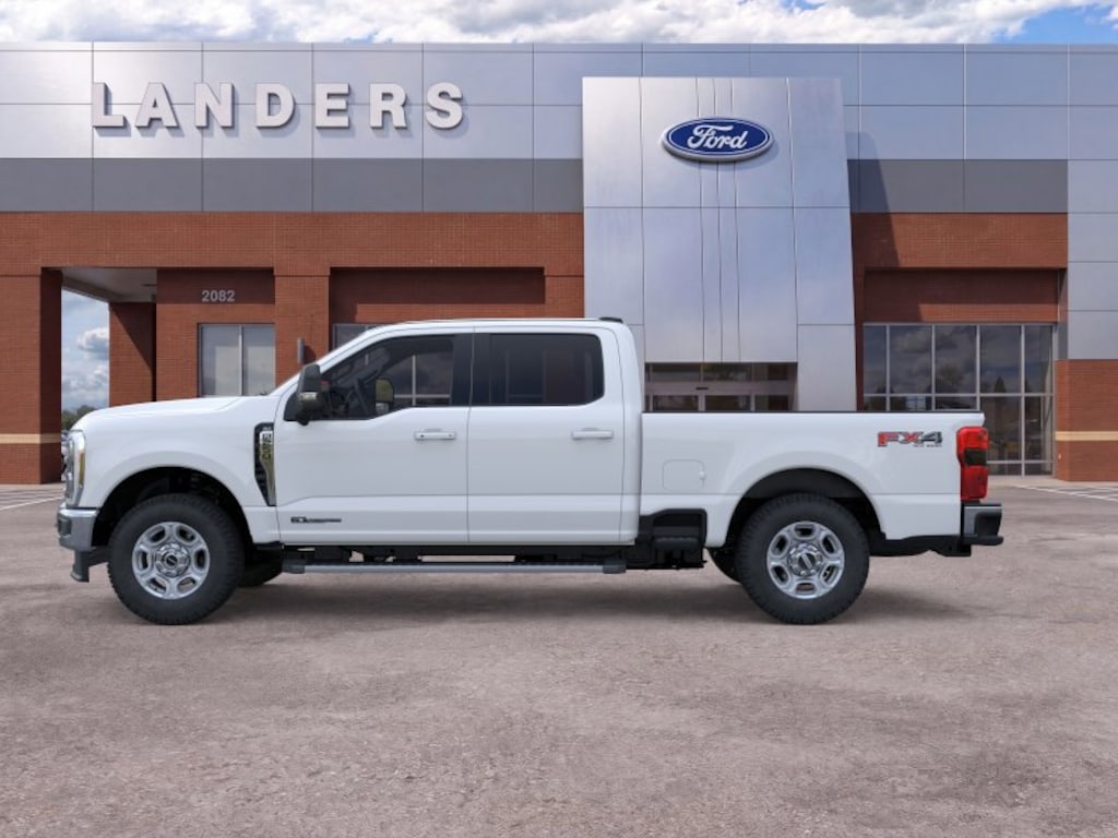 New 2026 Ford F-250 XLT Truck Crew Cab
