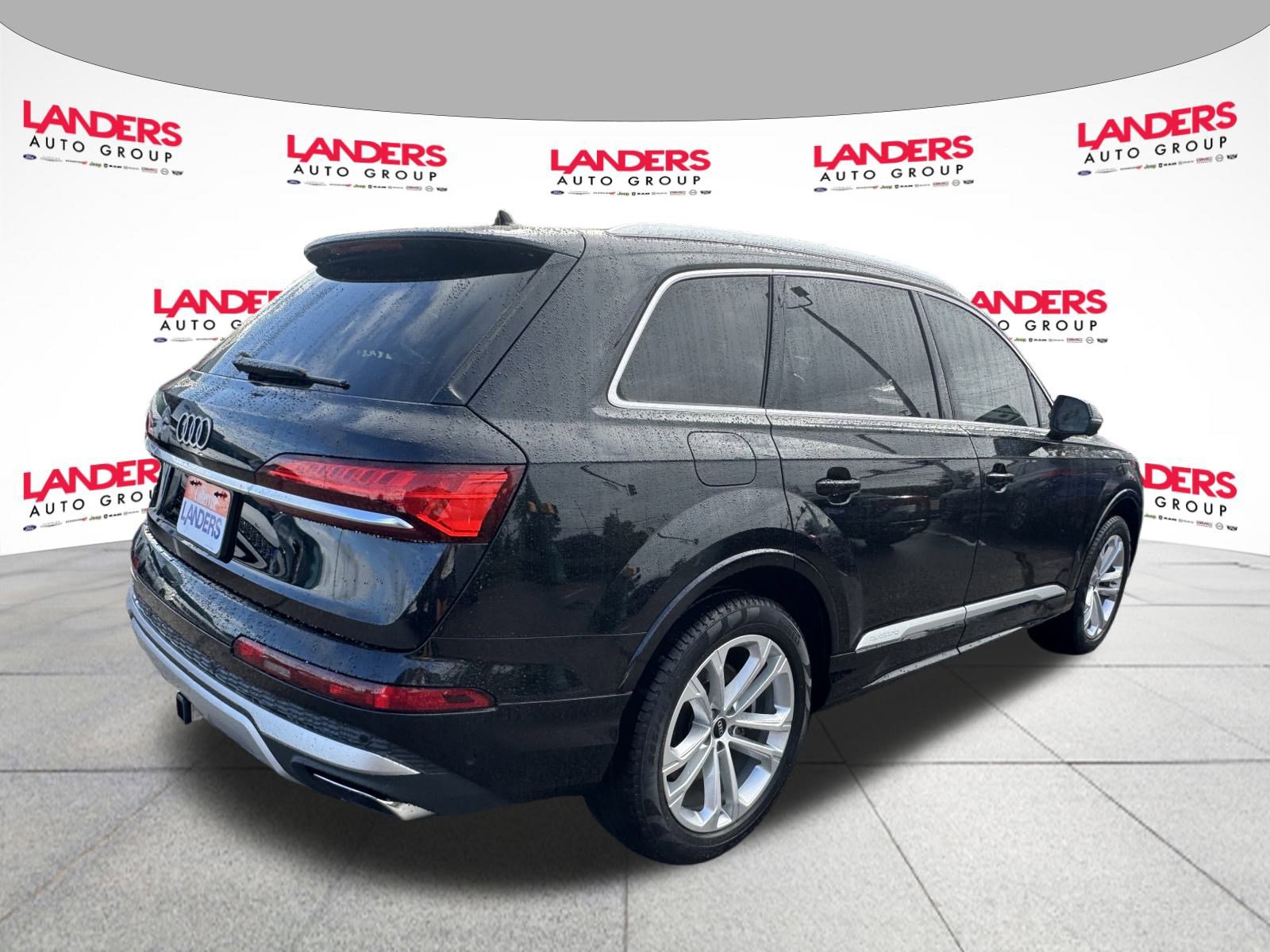 2025 Audi Q7 Premium Plus photo 2