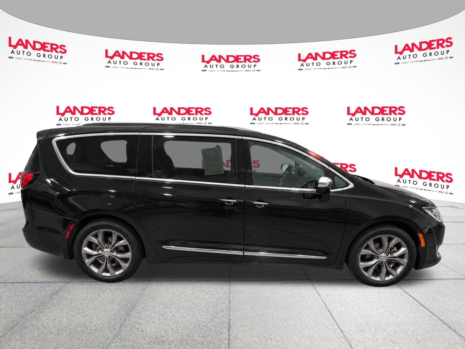 Used 2019 Chrysler Pacifica Limited Van Passenger Van