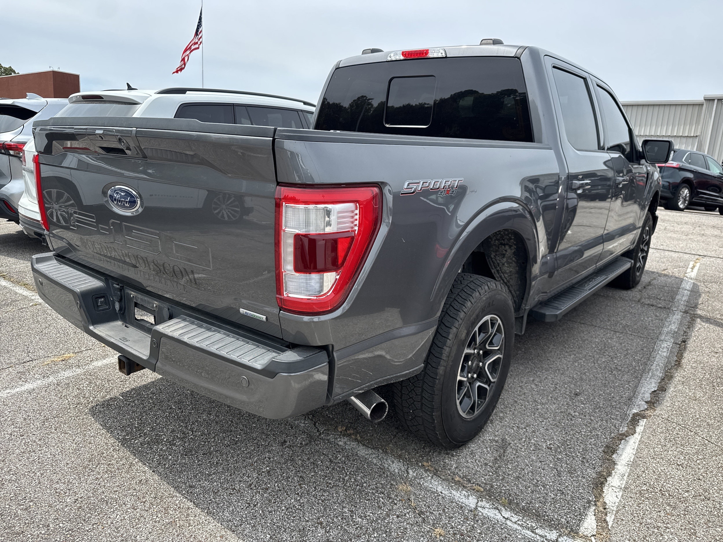 2021 Ford F-150 photo 2