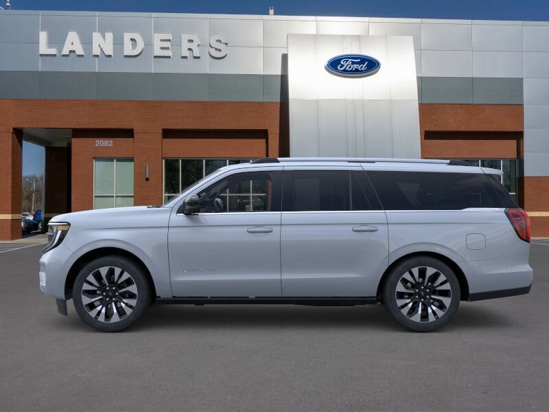 2025 Ford Expedition MAX Platinum photo 2