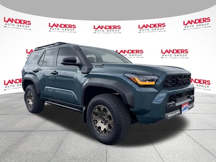 2025 Toyota 4Runner Hybrid Trailhunter SUV