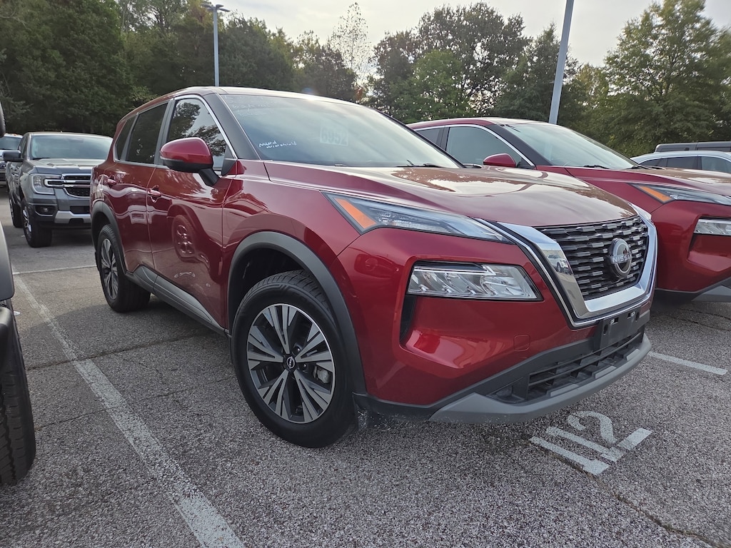 Used 2023 Nissan Rogue SV SUV