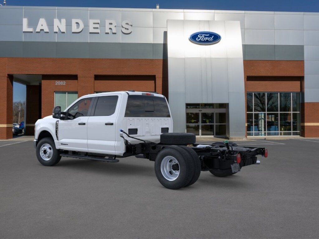 New 2026 Ford F-350 Chassis XL Truck Crew Cab