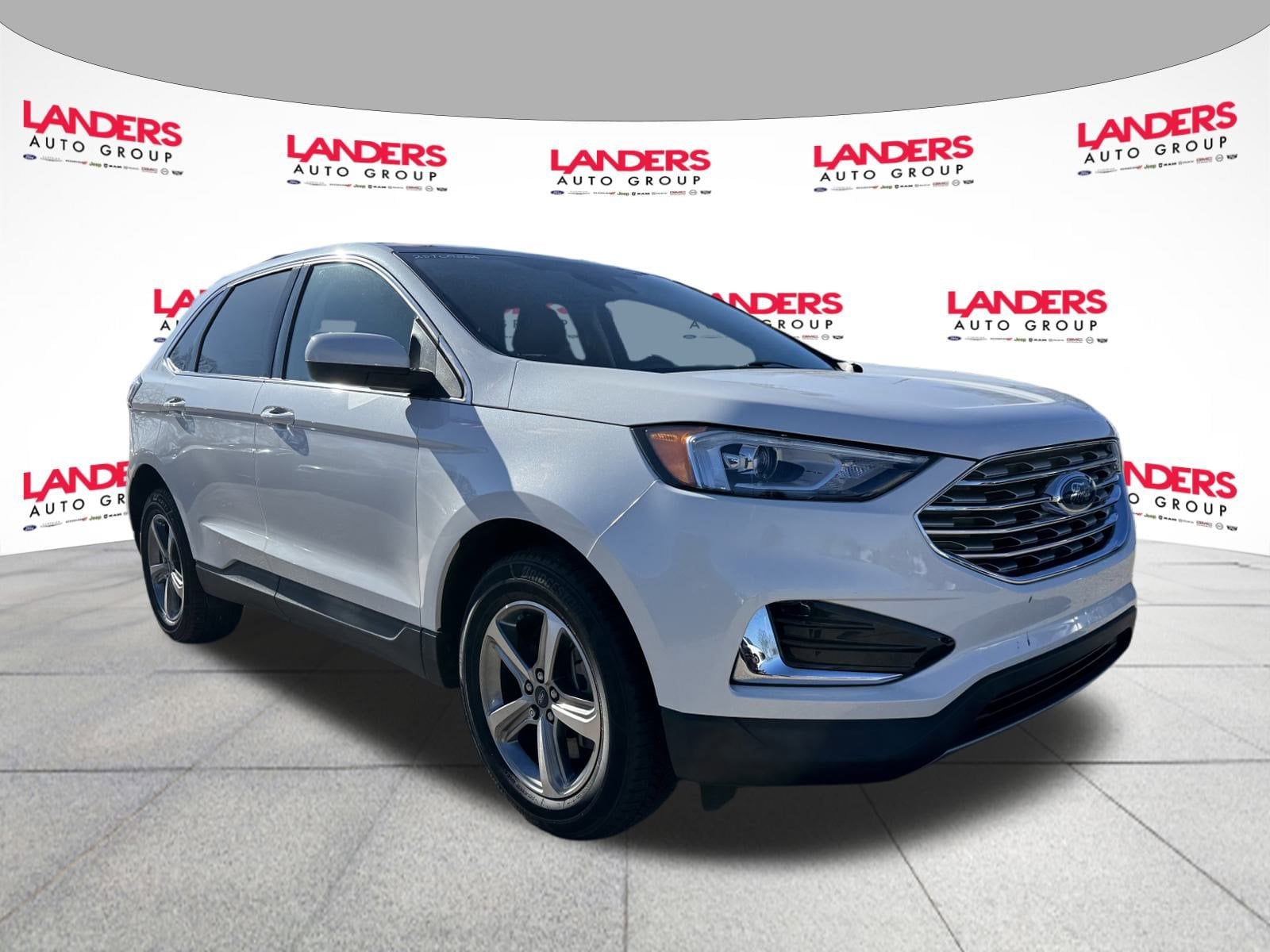 2022 Ford Edge SEL's photo