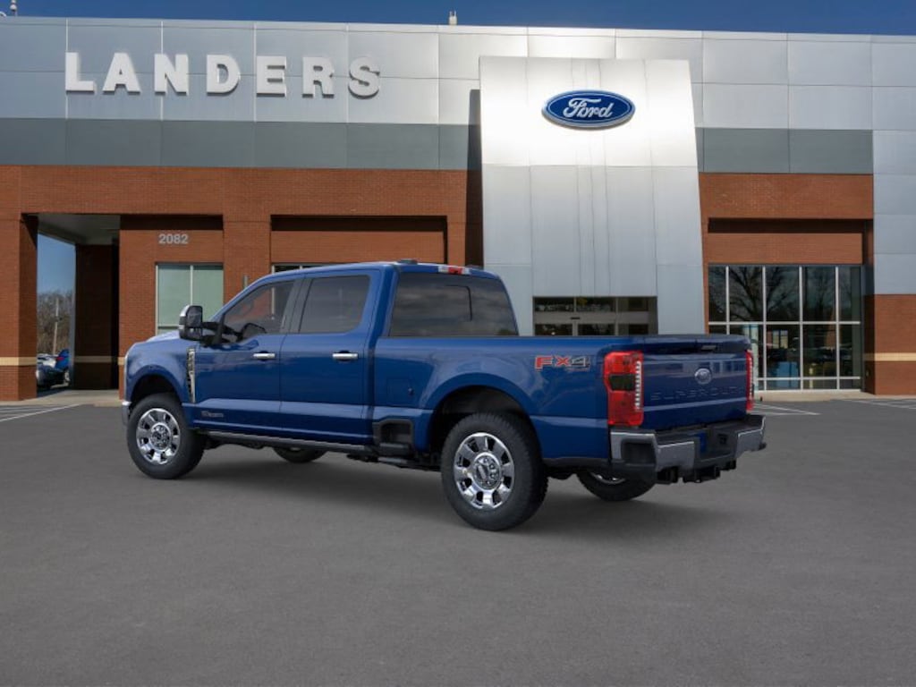 New 2026 Ford F-250 LARIAT Truck Crew Cab