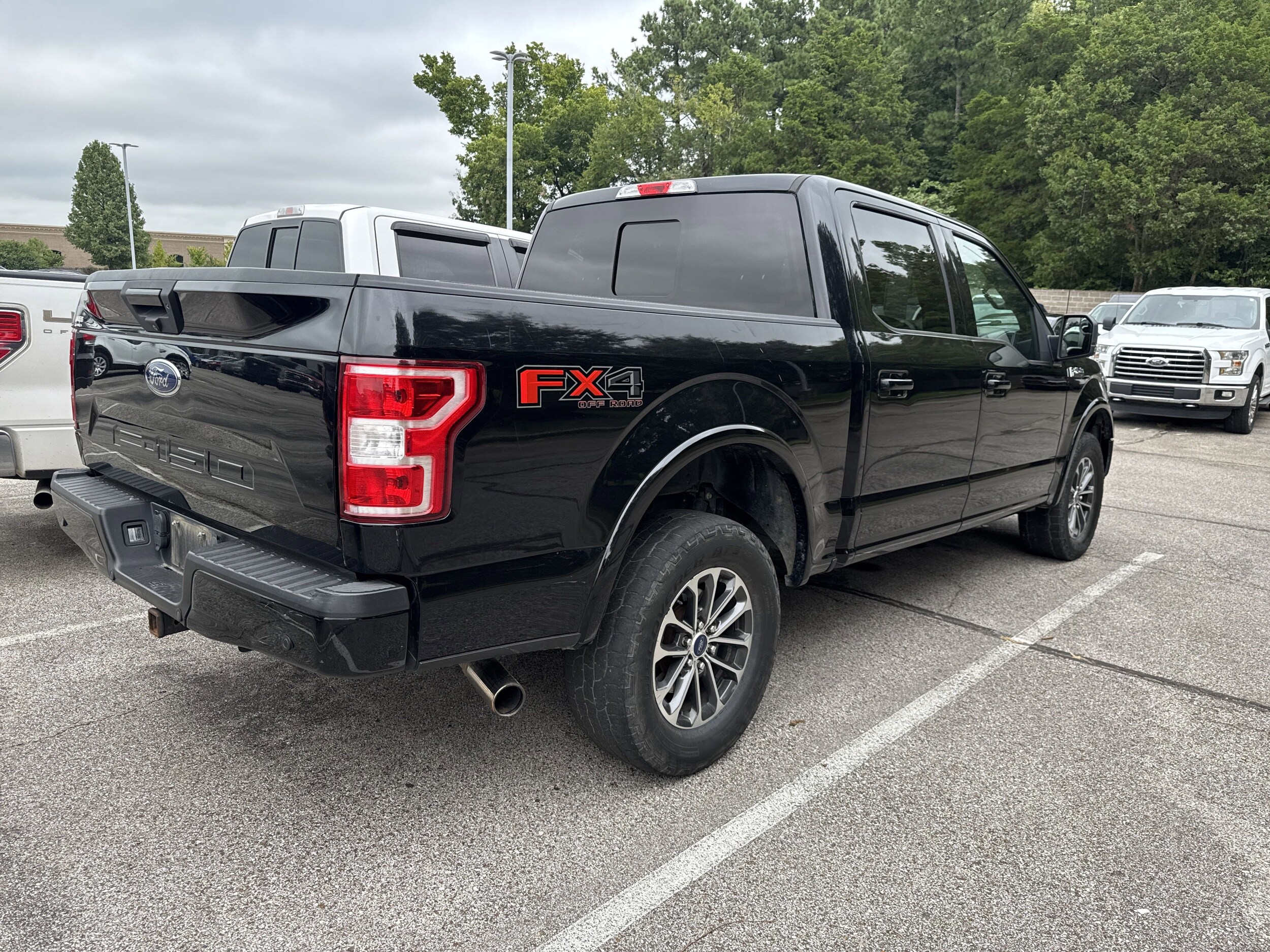 2018 Ford F-150 photo 2