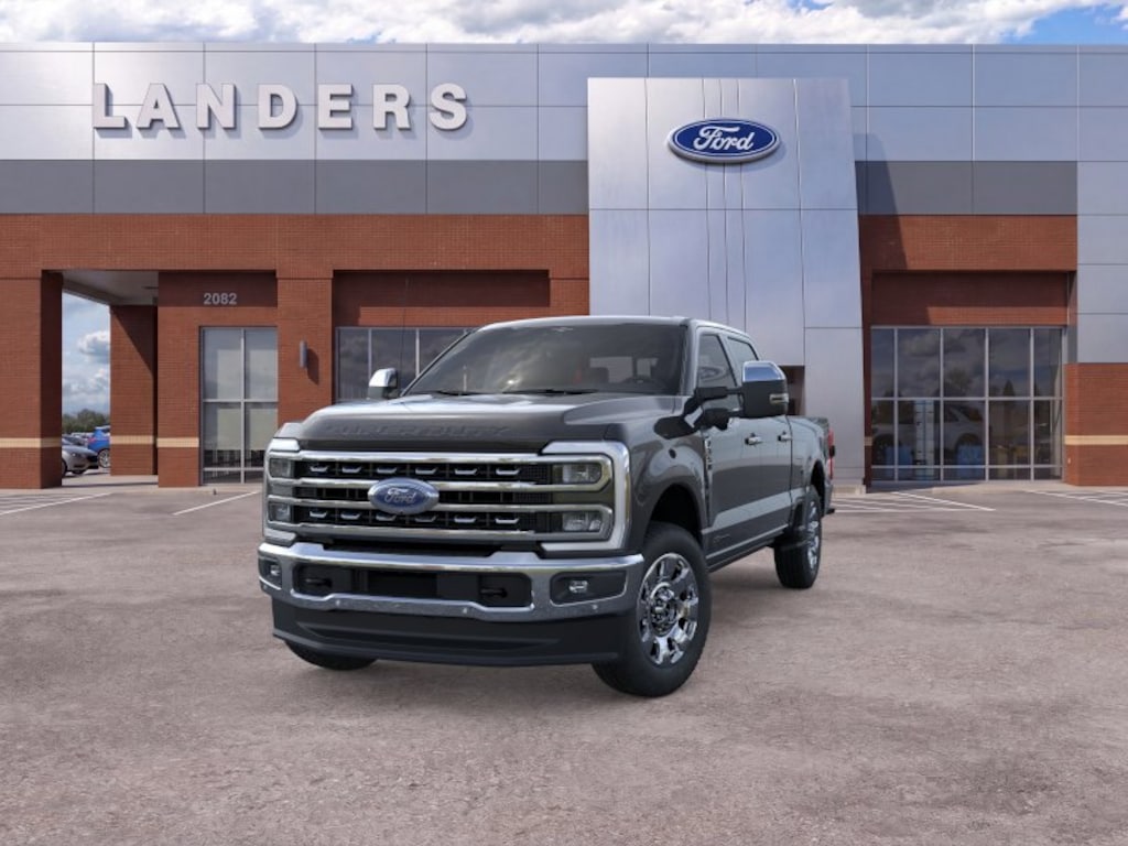 New 2026 Ford F-350 LARIAT Truck Crew Cab